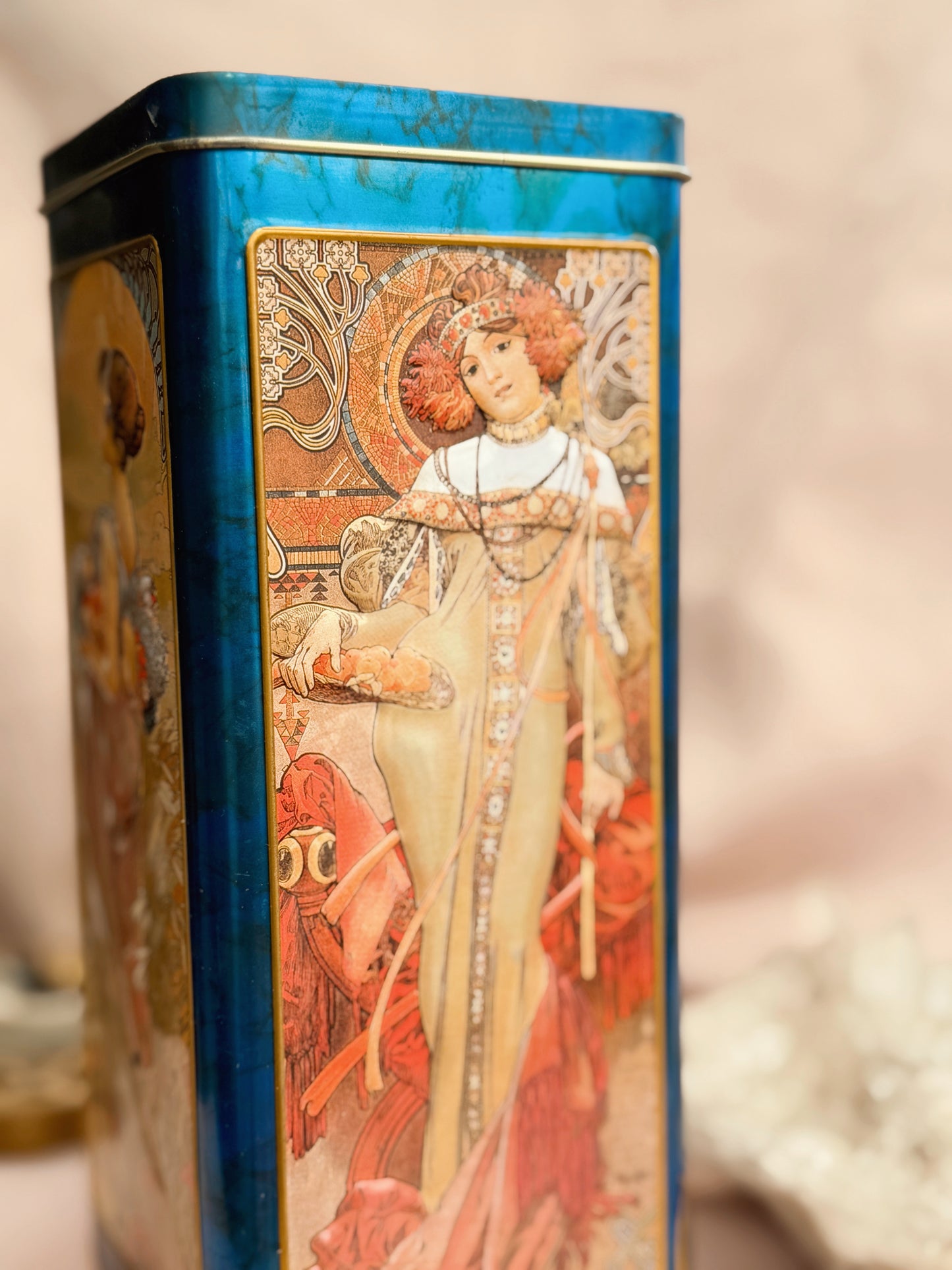 Vintage Mucha Tin