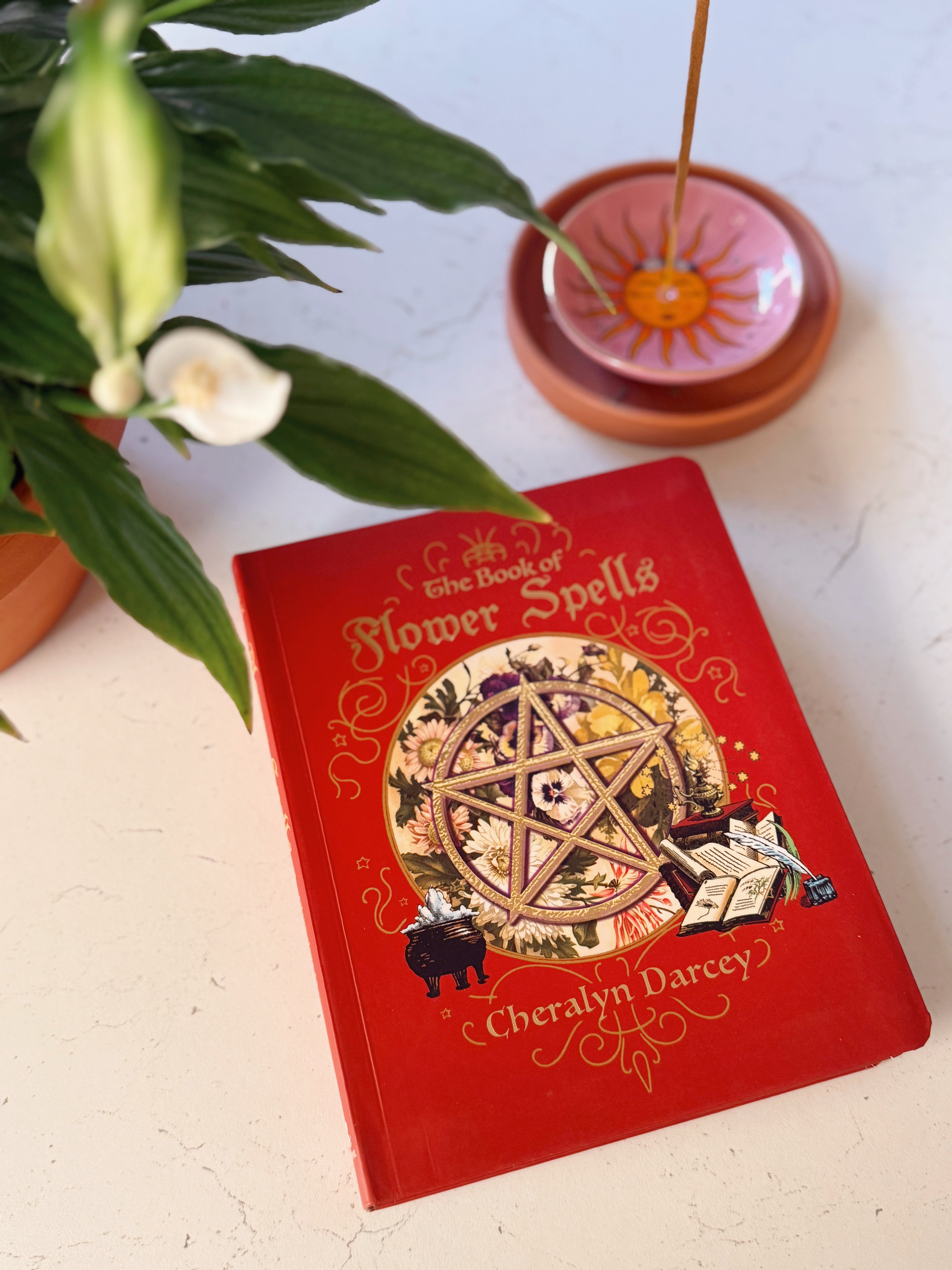 The Book Of Flower Spells | Cheralyn Darcey