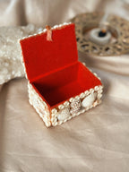 Vintage Small Shell Trinket Box
