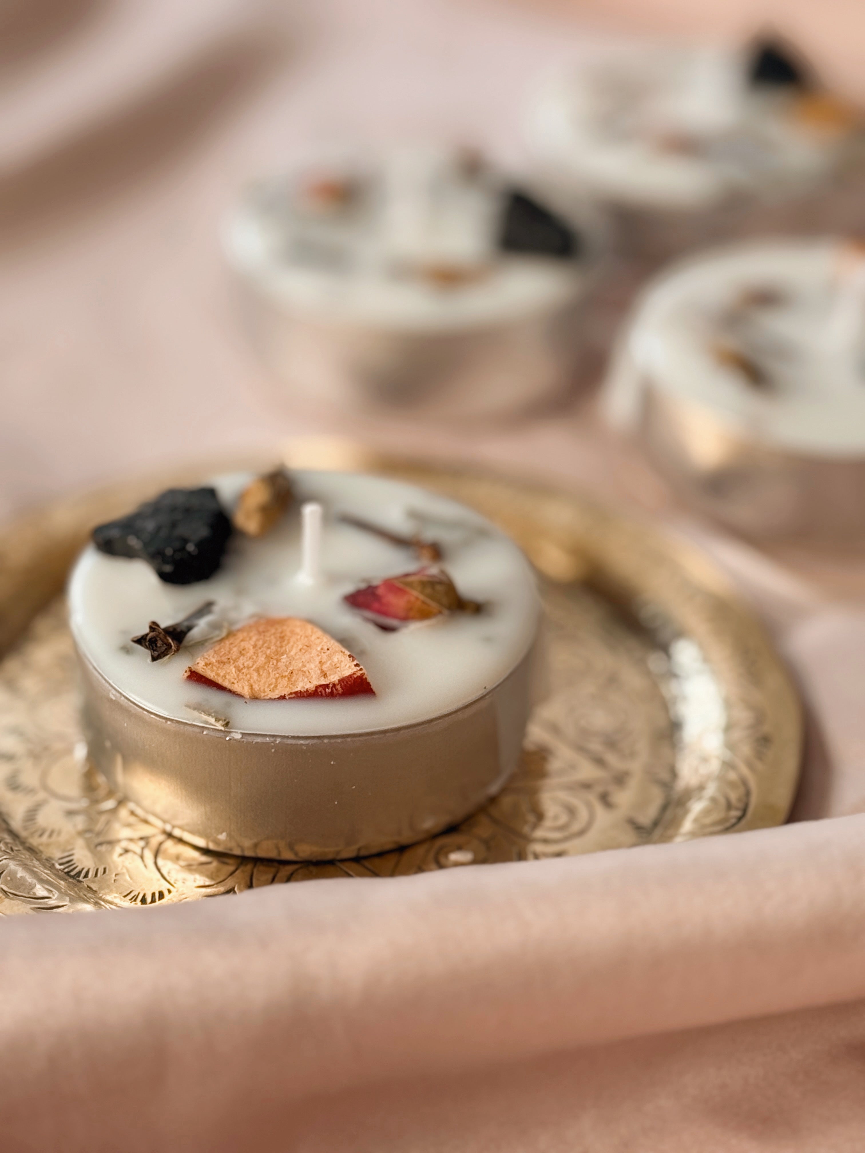 Autumn's Guard Protection Spell Tealight