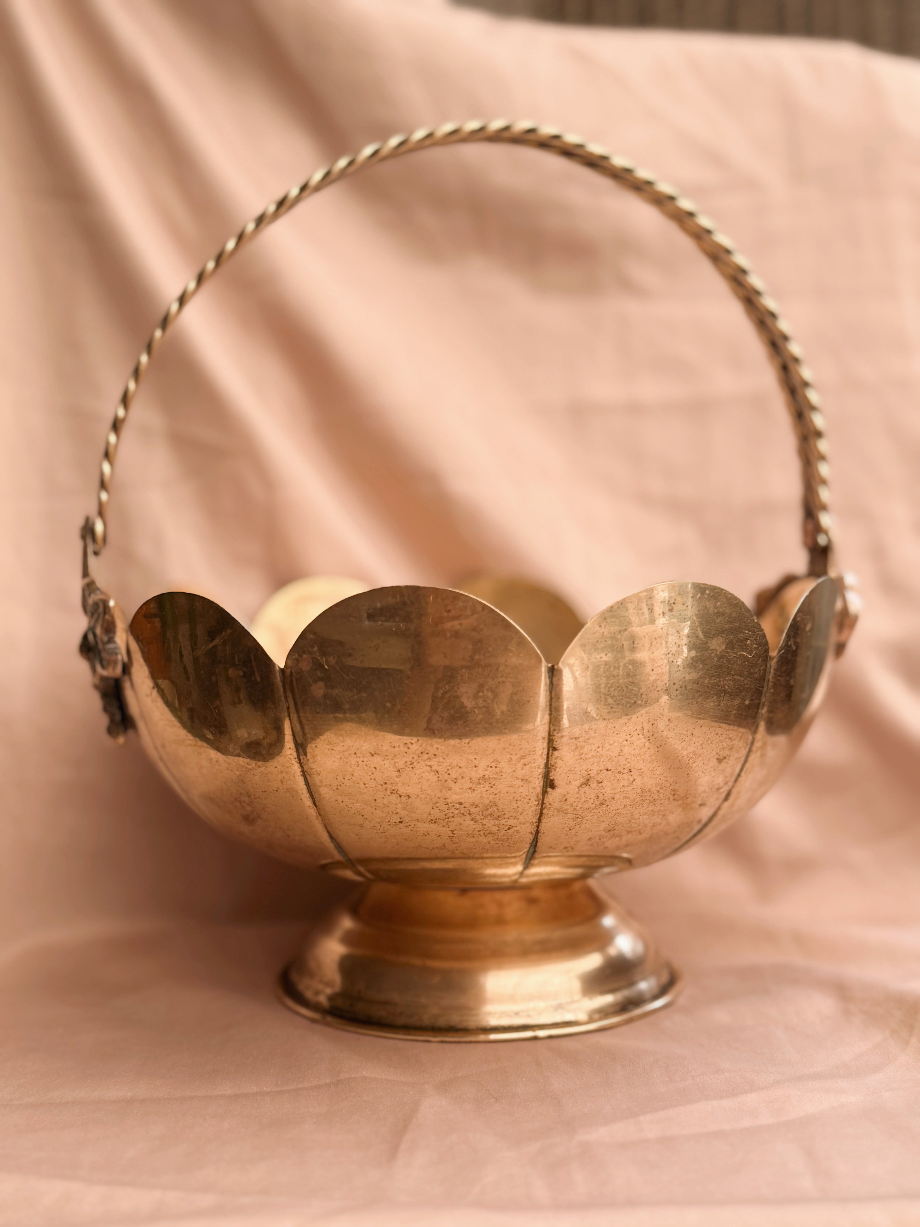 Vintage Brass Scallop Edge Basket