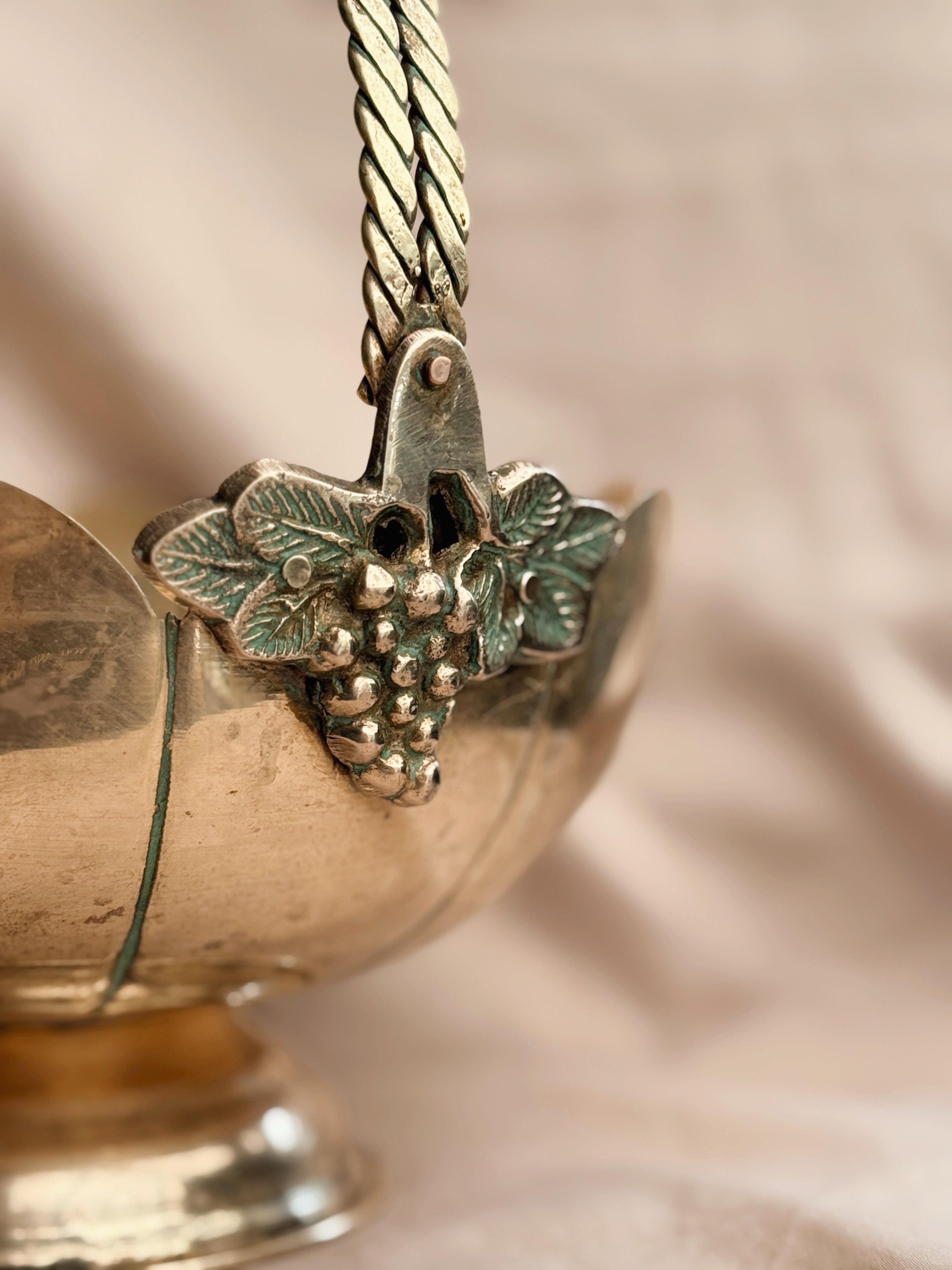 Vintage Brass Scallop Edge Basket