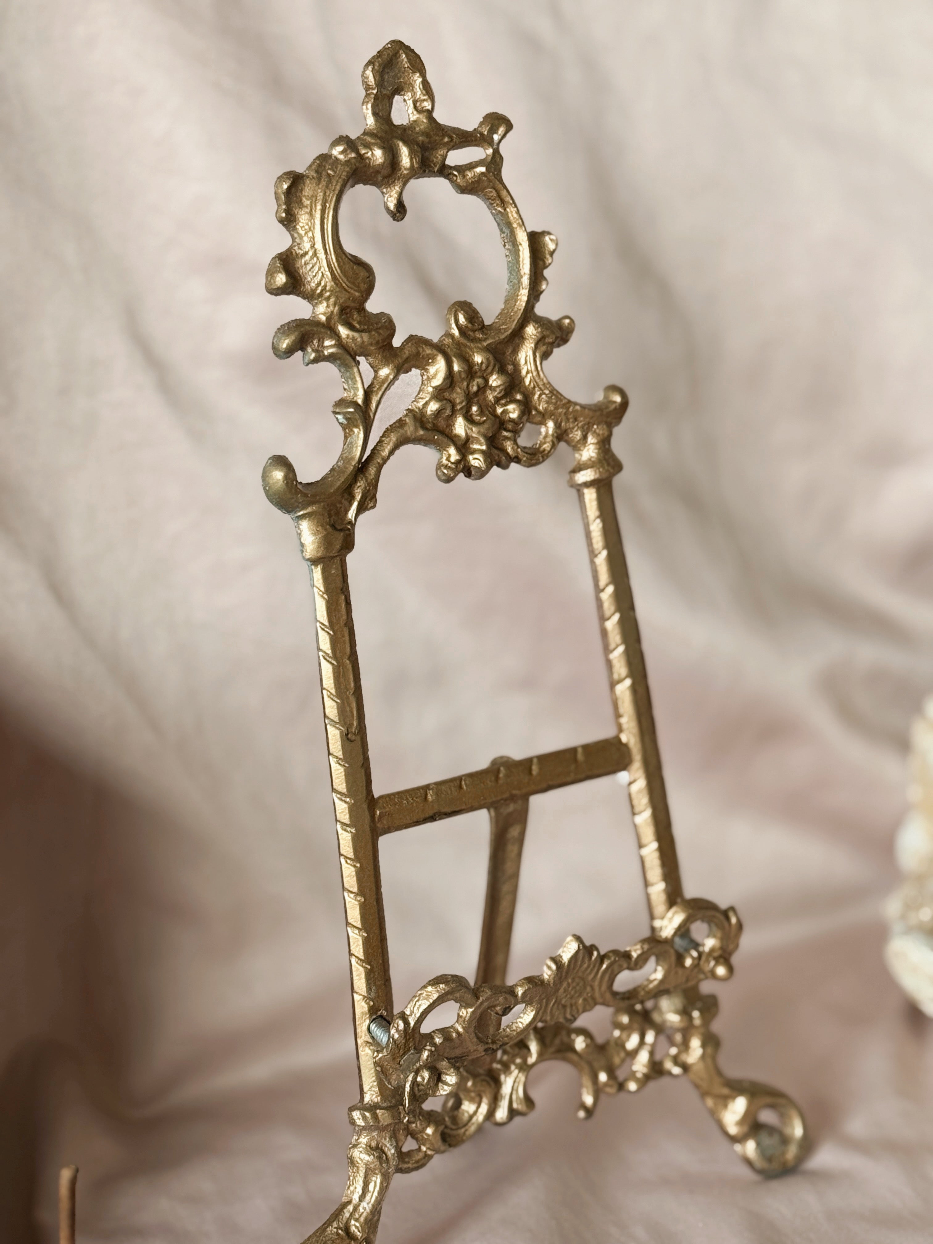 Vintage Brass Rococo Easel