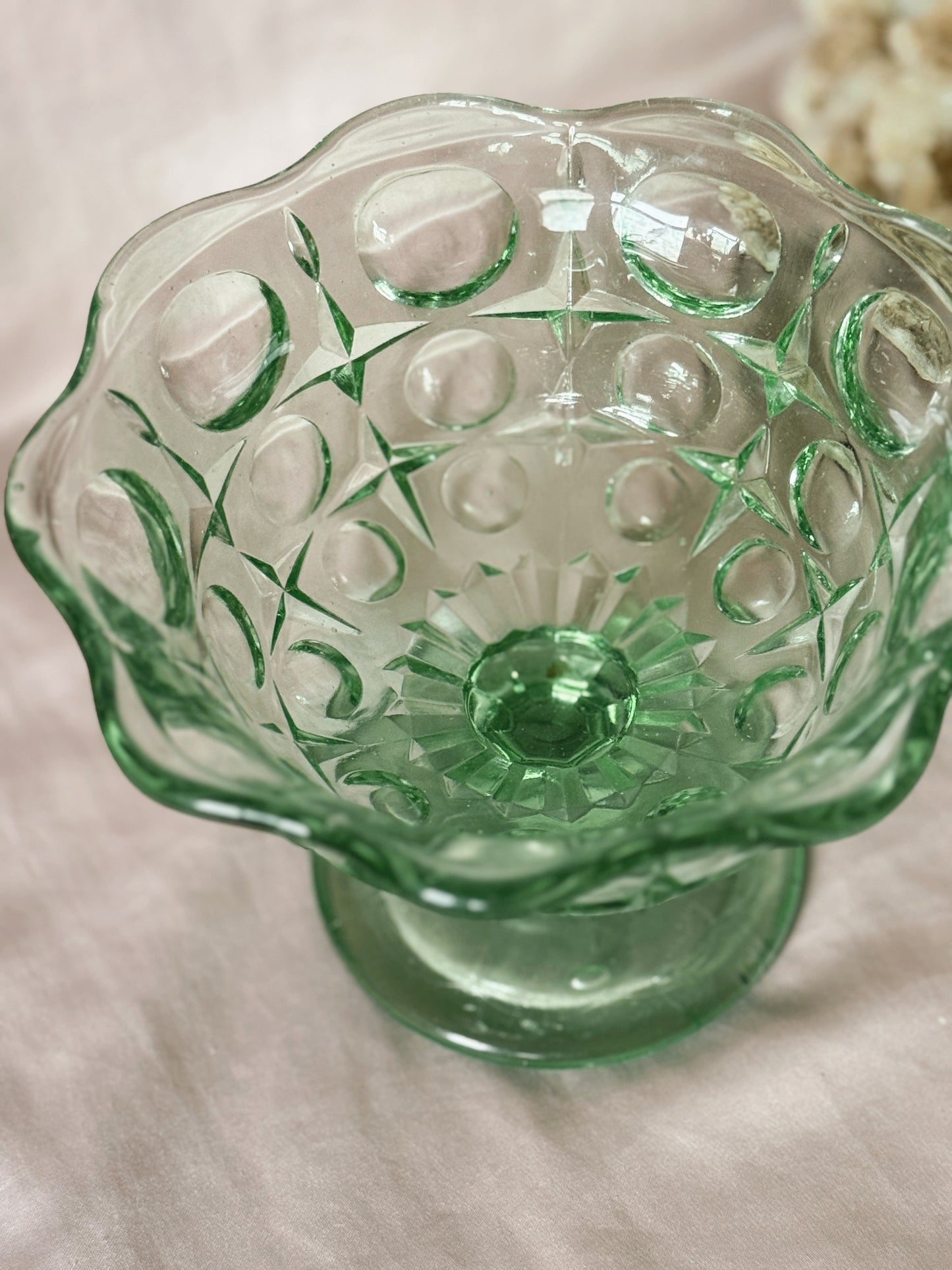 Vintage Green Glass Money Bowl (UK ONLY)
