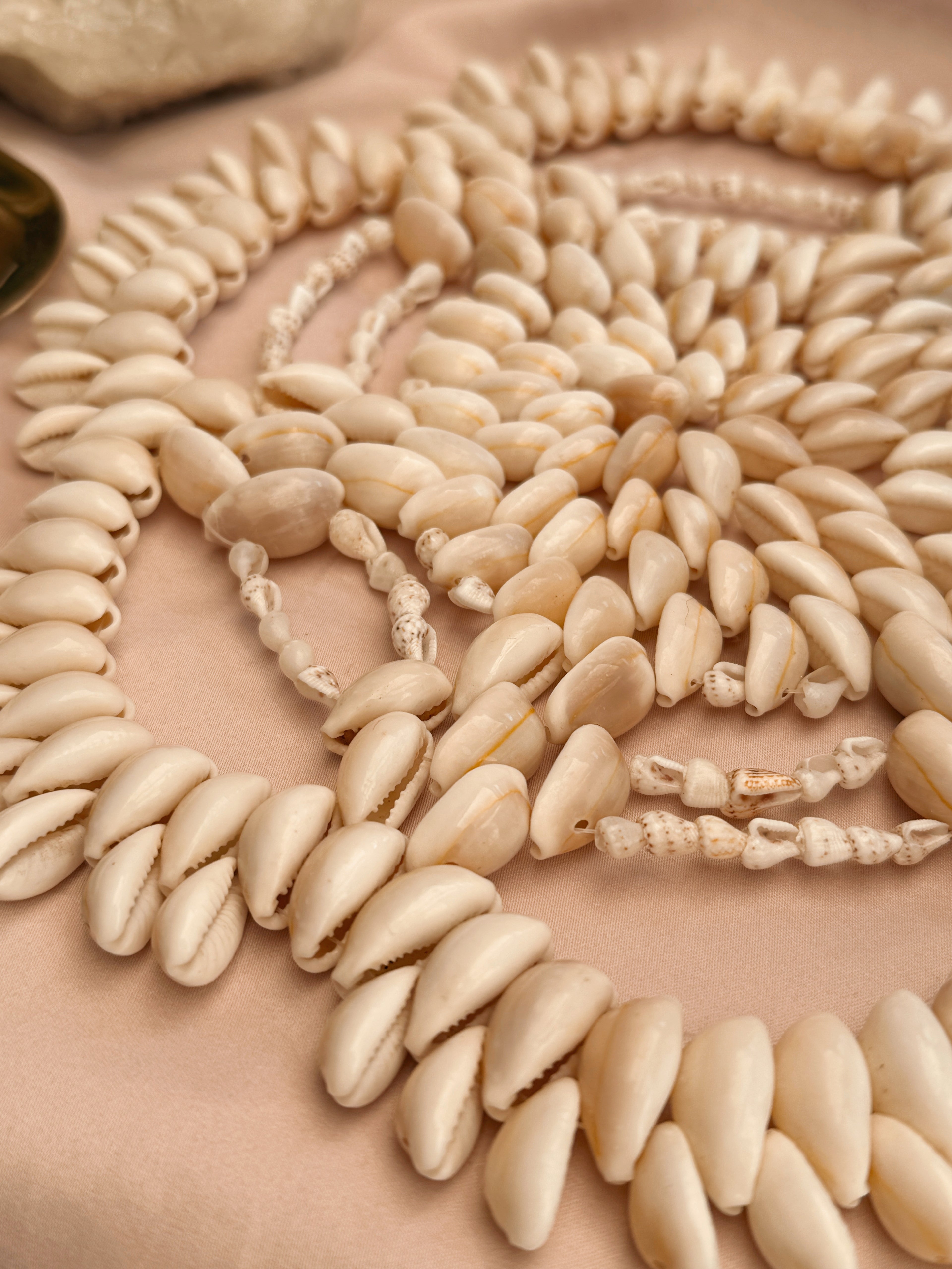 Vintage Shell Trivet Mat