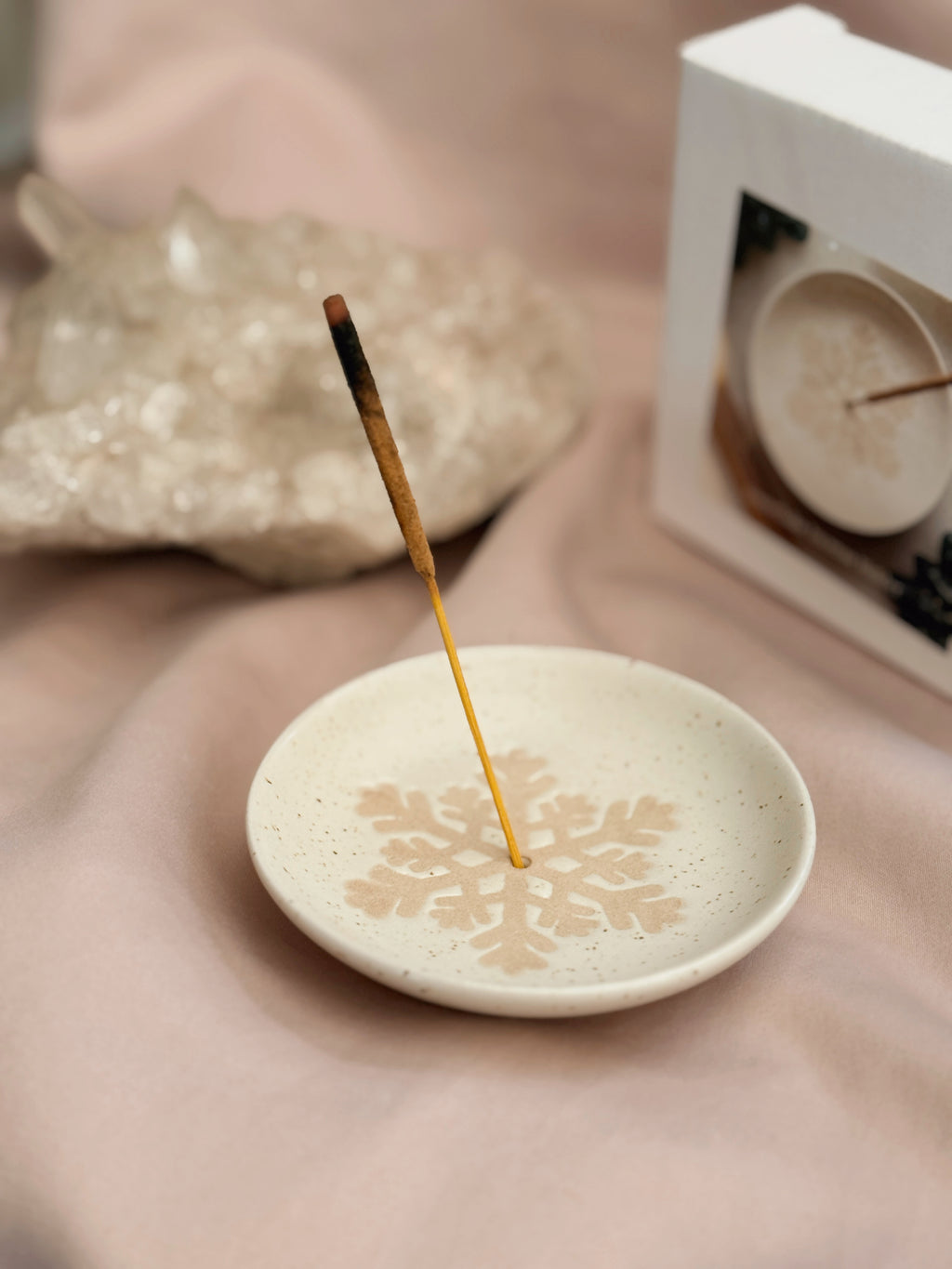 Snowflake Ceramic Incense Dish