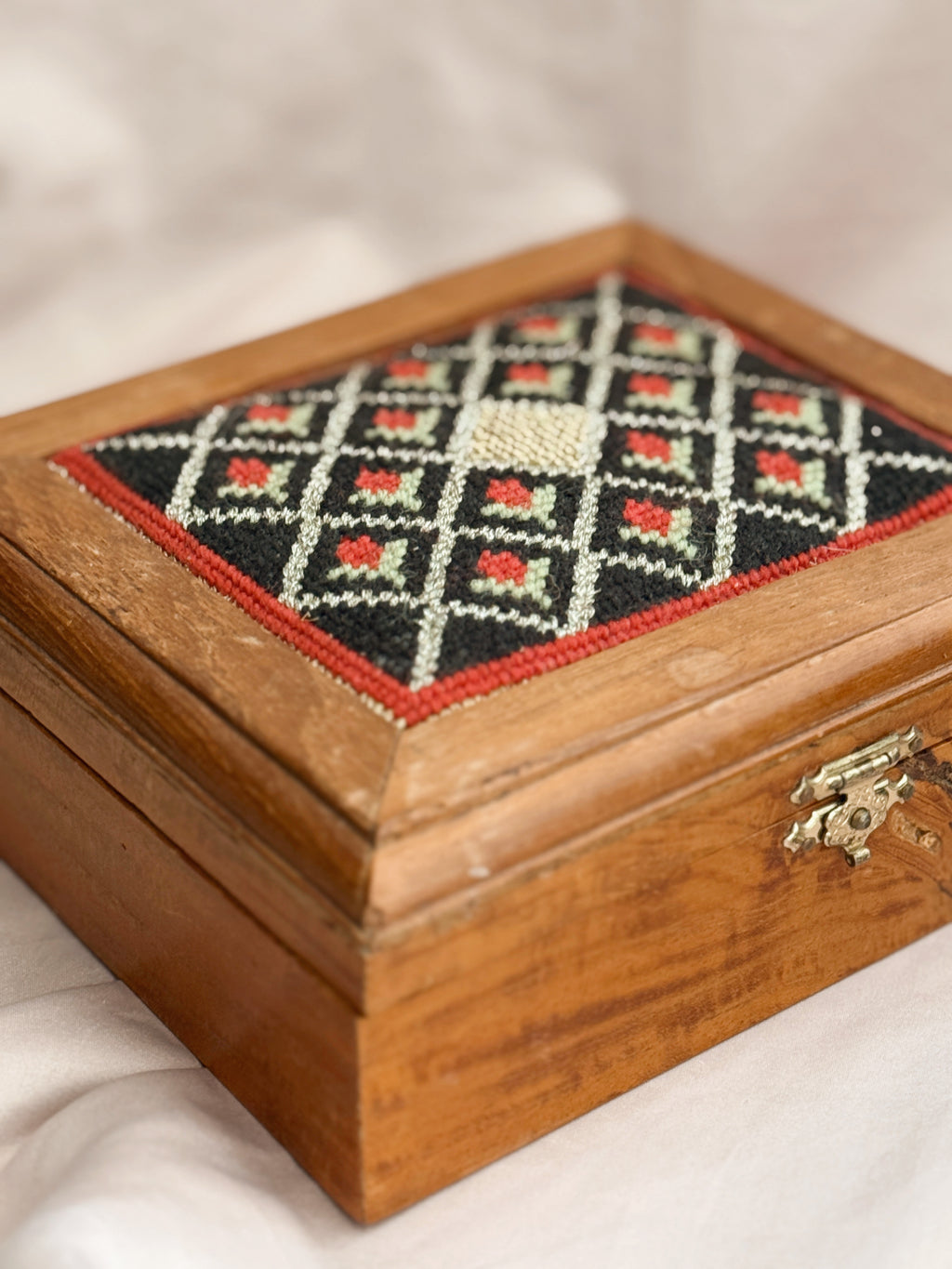 Vintage Wooden Trinket Box
