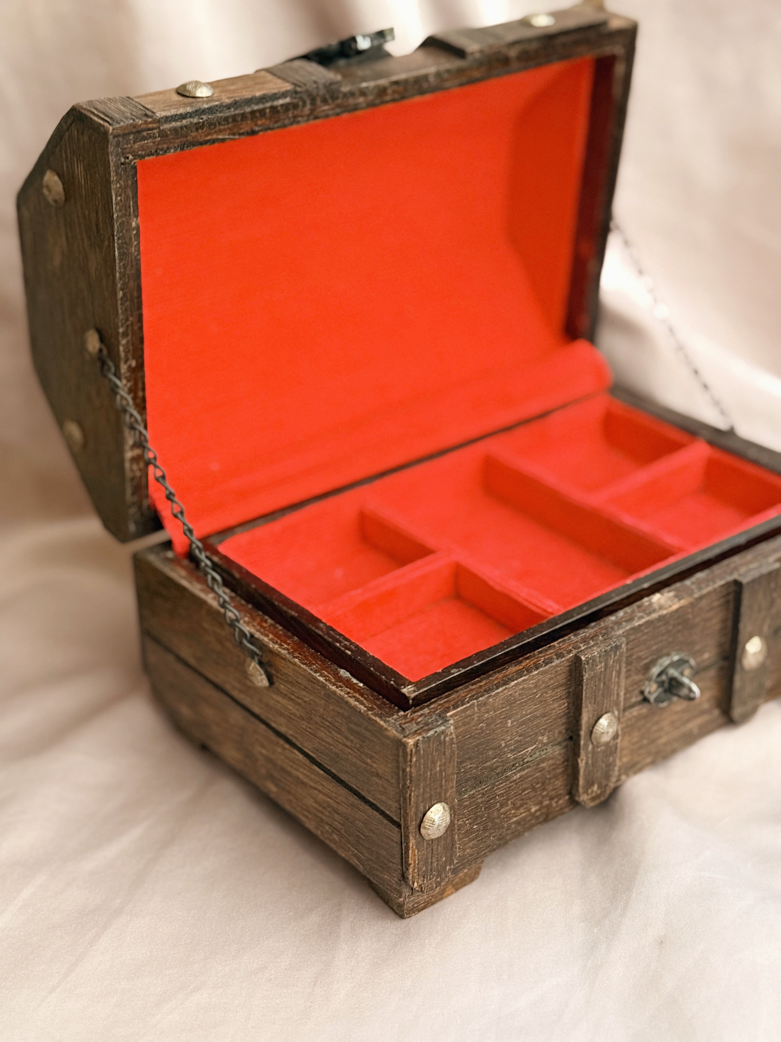 Vintage Wood Trunk Jewellery Box