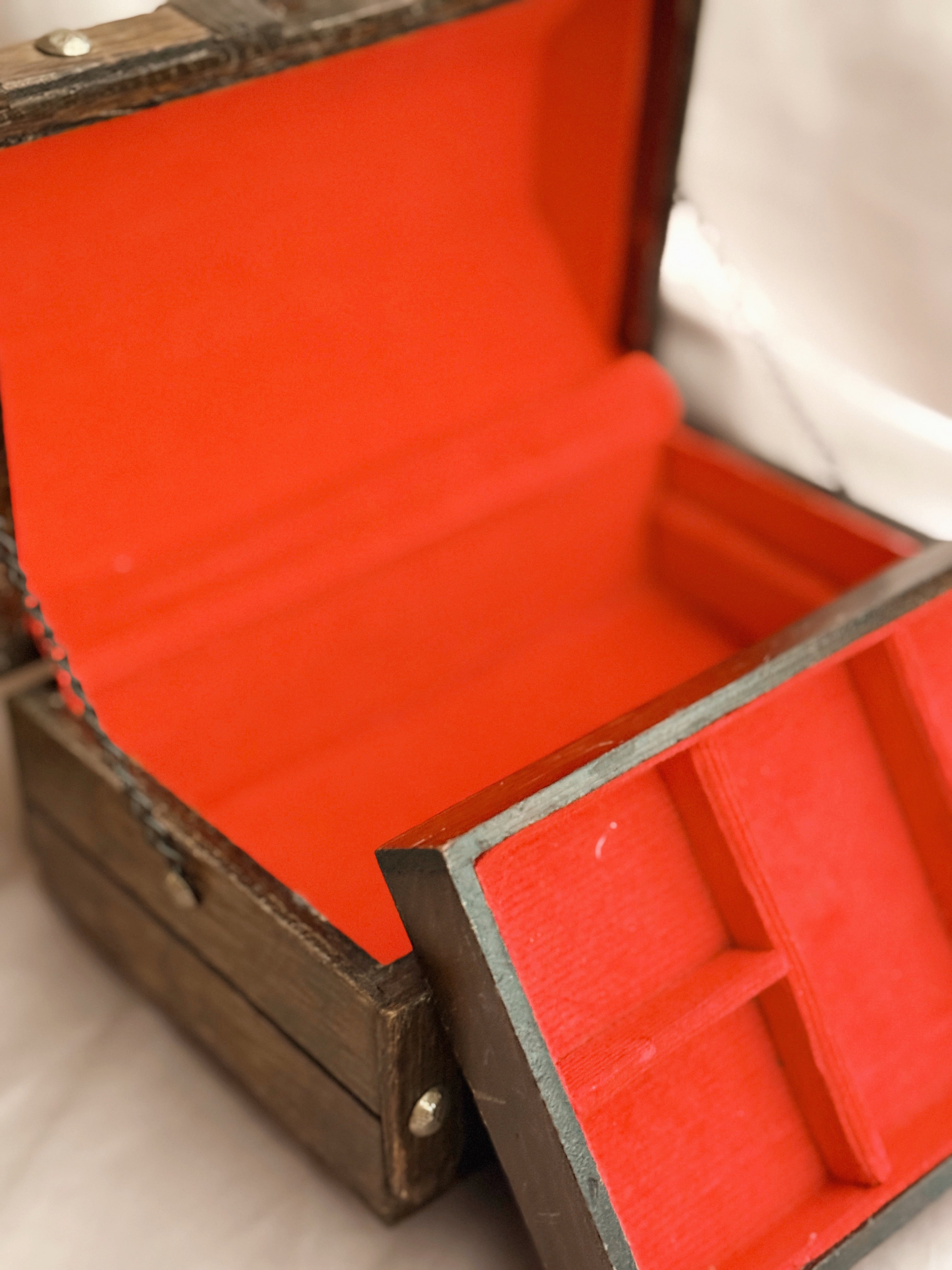 Vintage Wood Trunk Jewellery Box