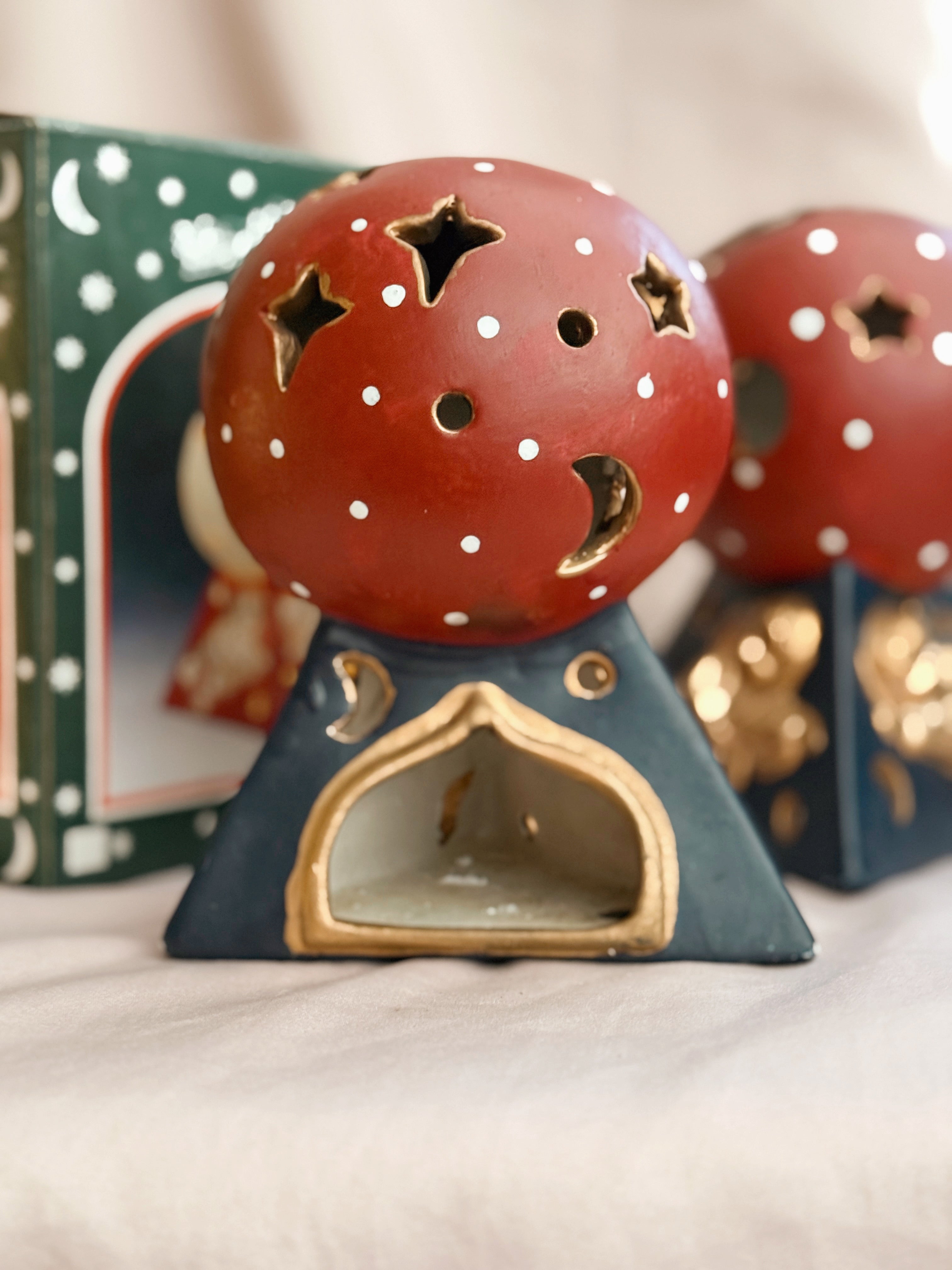 Vintage 90s Christmas Tealight Candle Holder