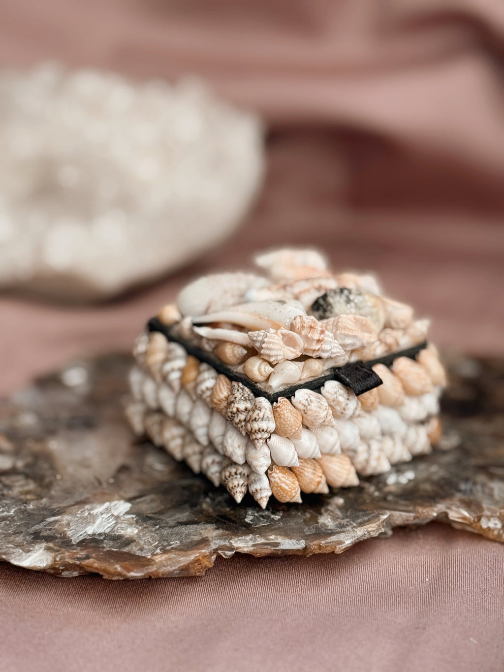 Vintage Mini Shell Trinket Box