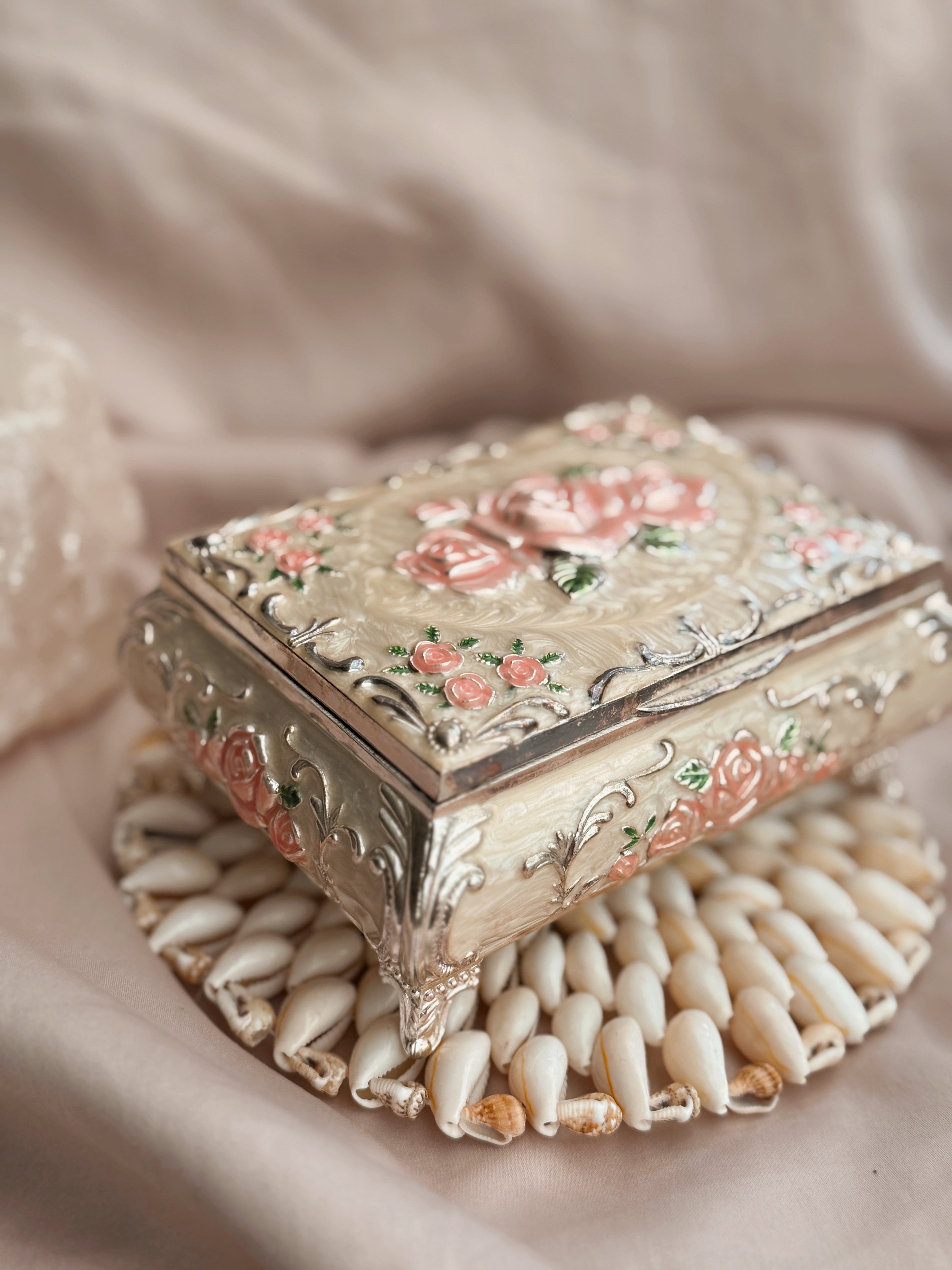 Vintage Floral Jewellery Box