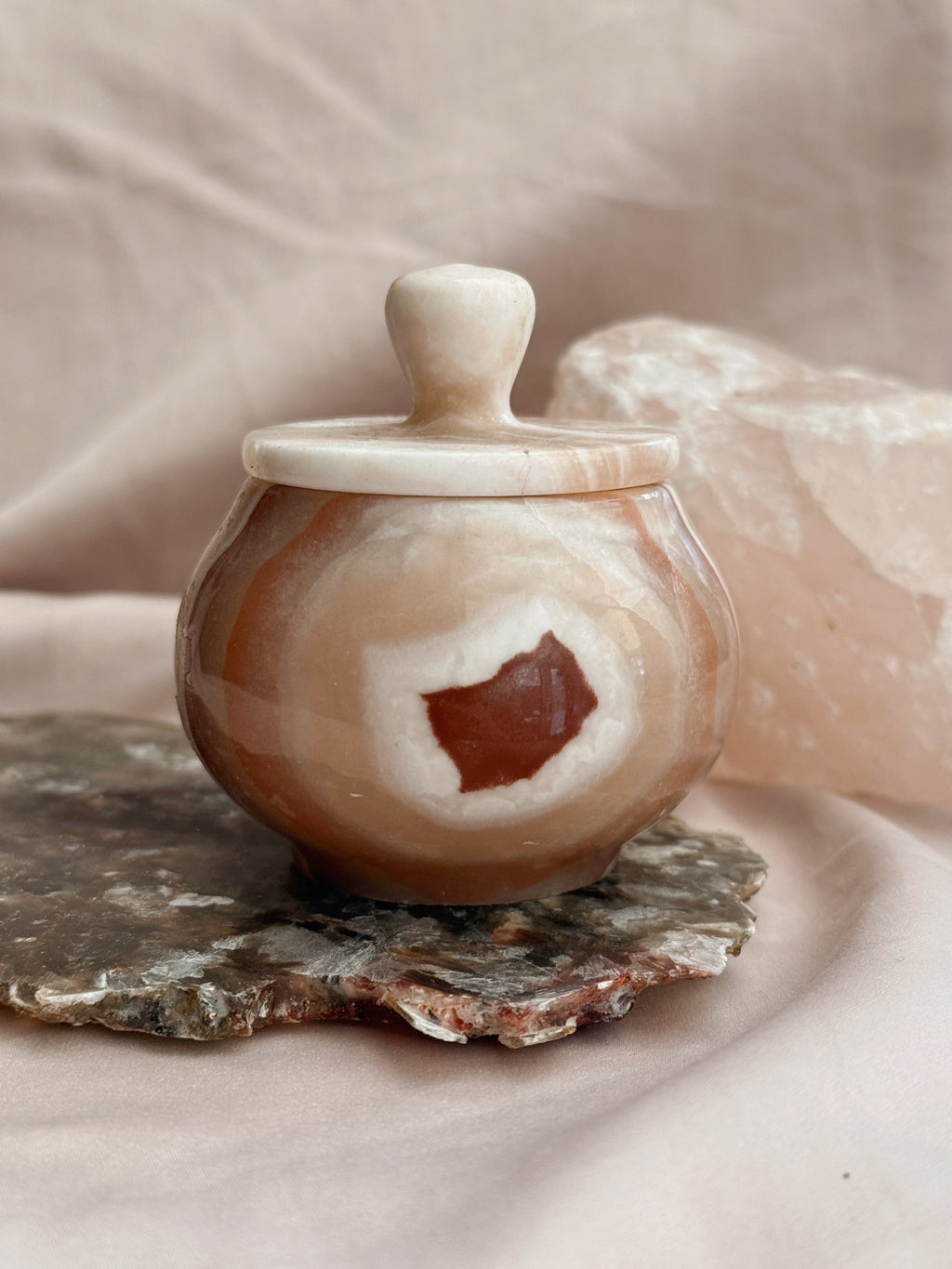 Vintage Pink Onyx Pot