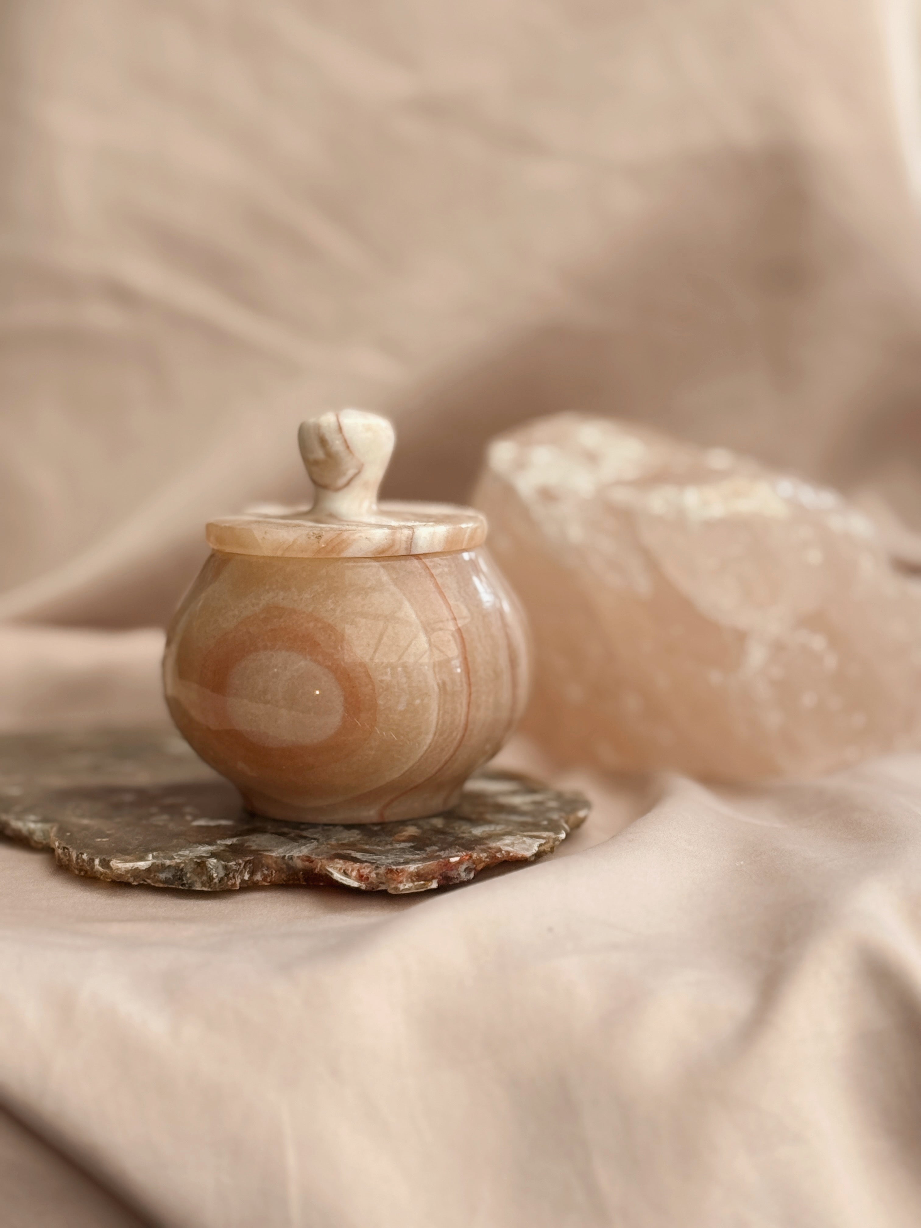 Vintage Pink Onyx Pot