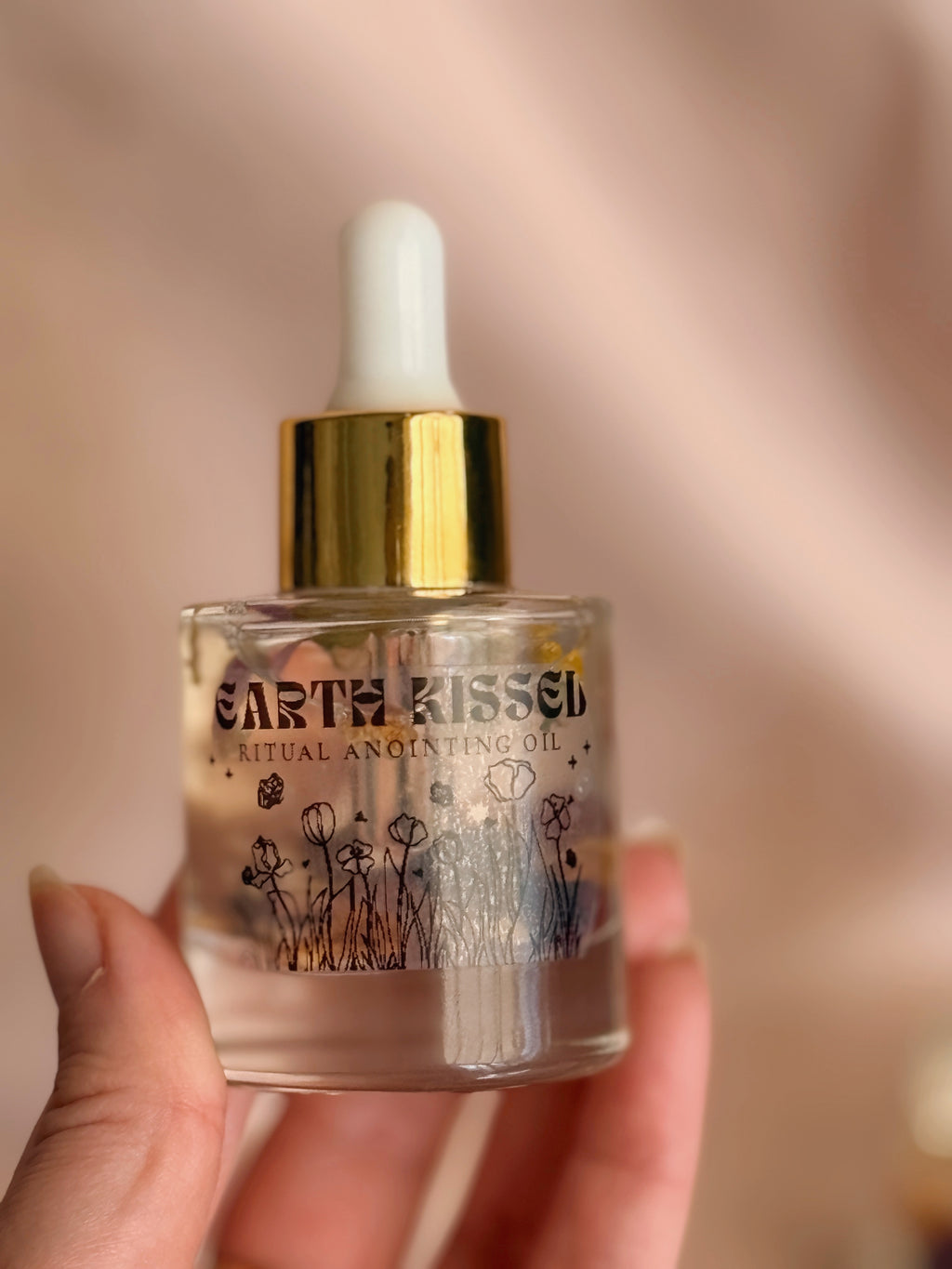 Earth Kissed Ritual Anointing Oil
