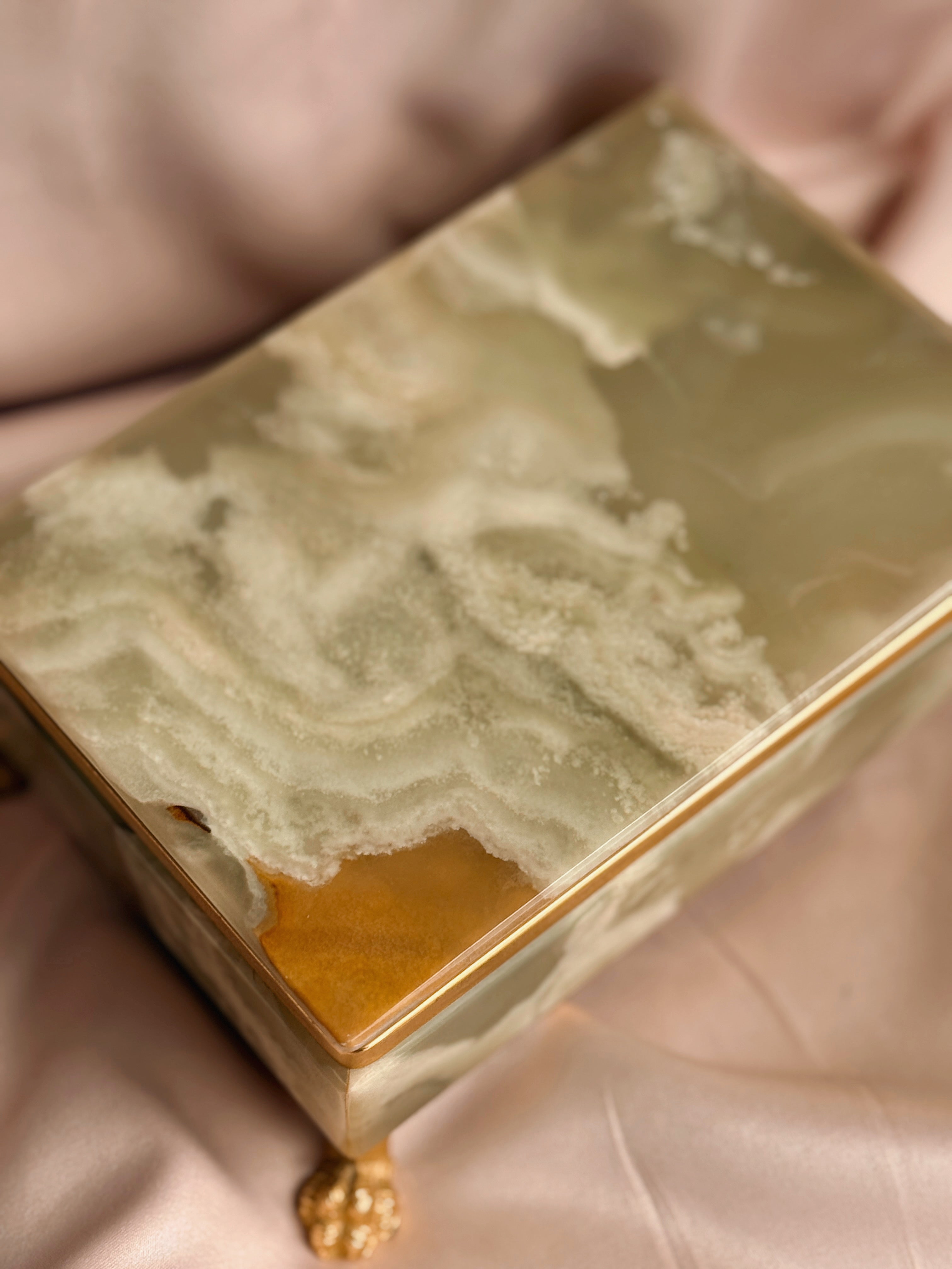 Vintage Onyx Jewellery Box (UK ONLY)