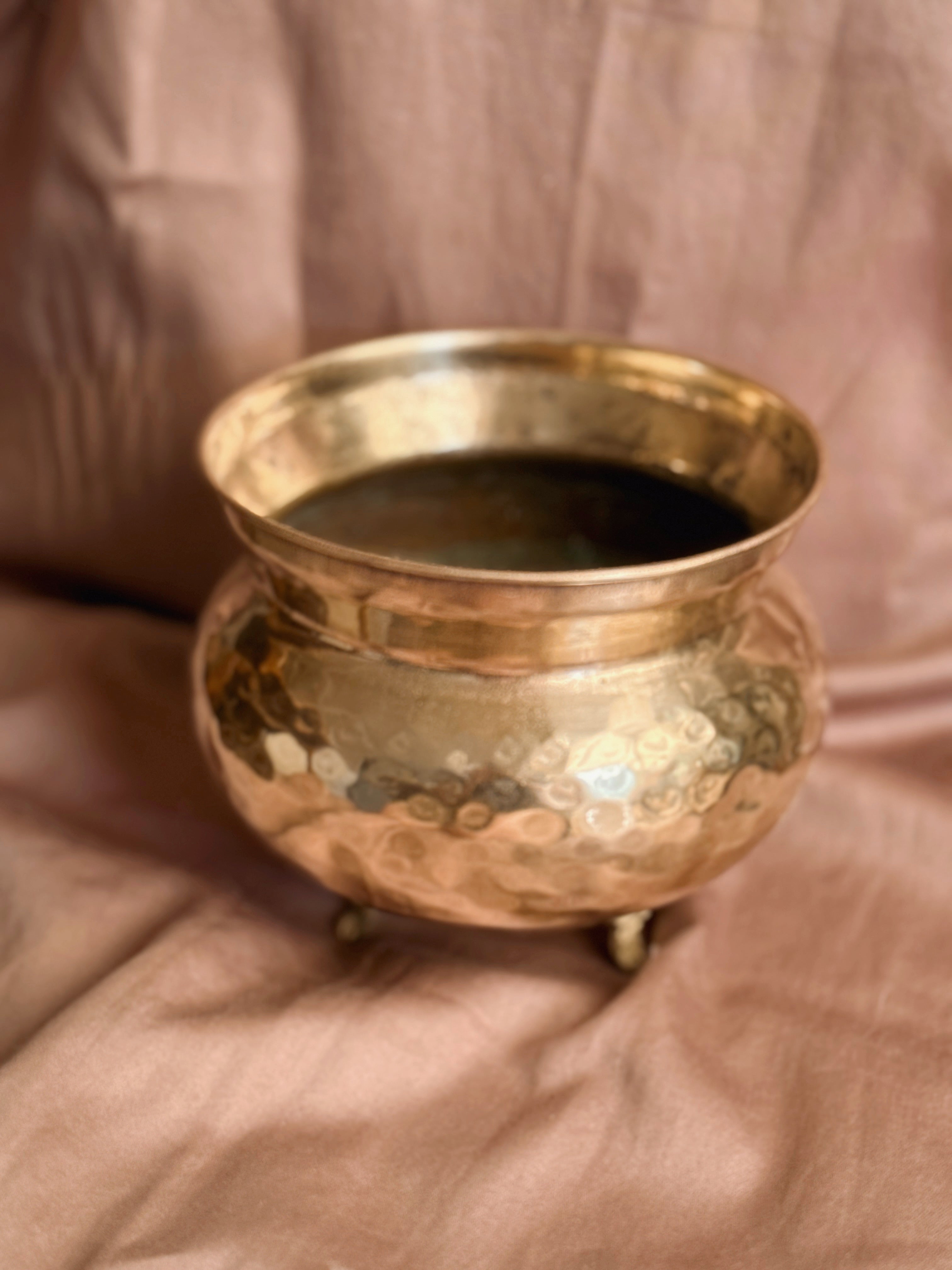 Vintage Hammered Brass Cauldron Pot