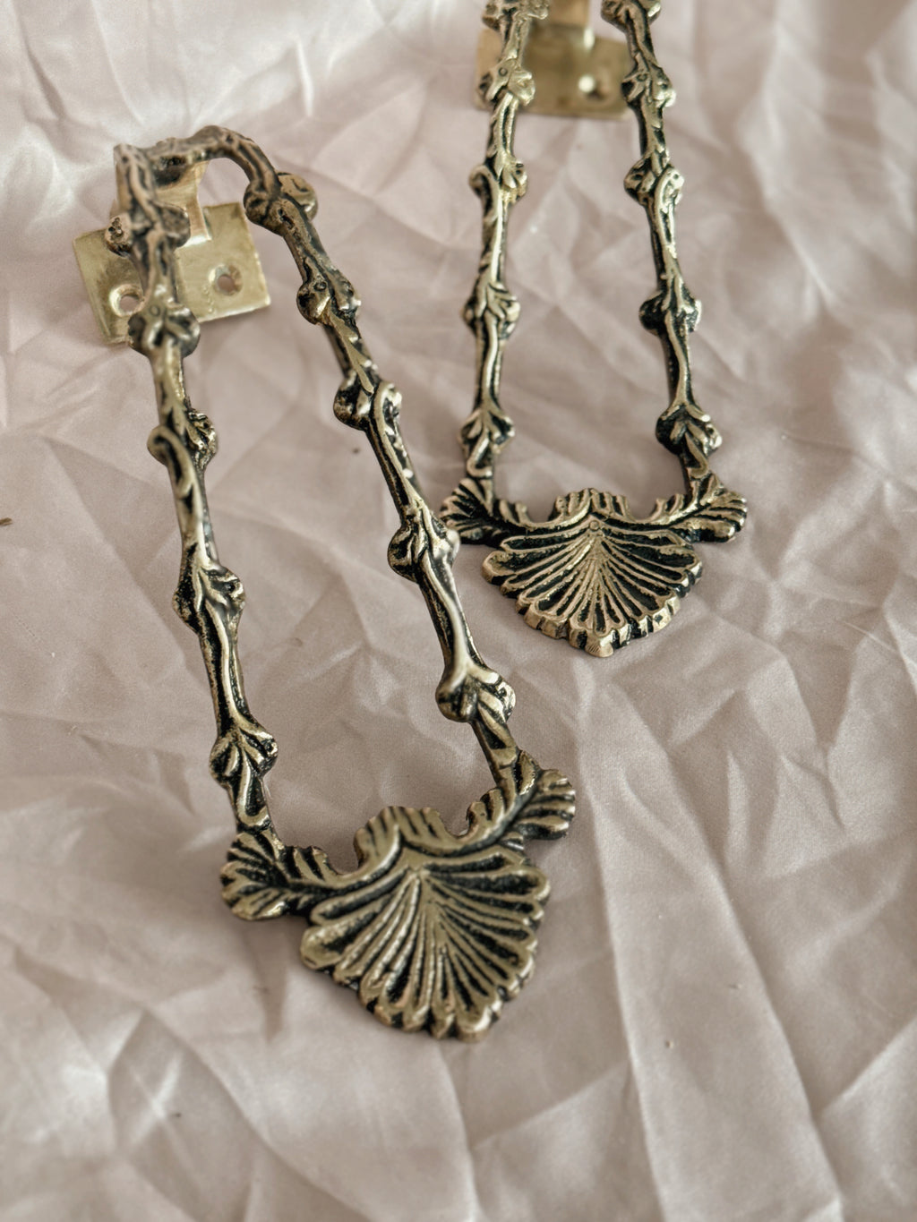 Vintage Brass Rococo Curtain Hold Backs