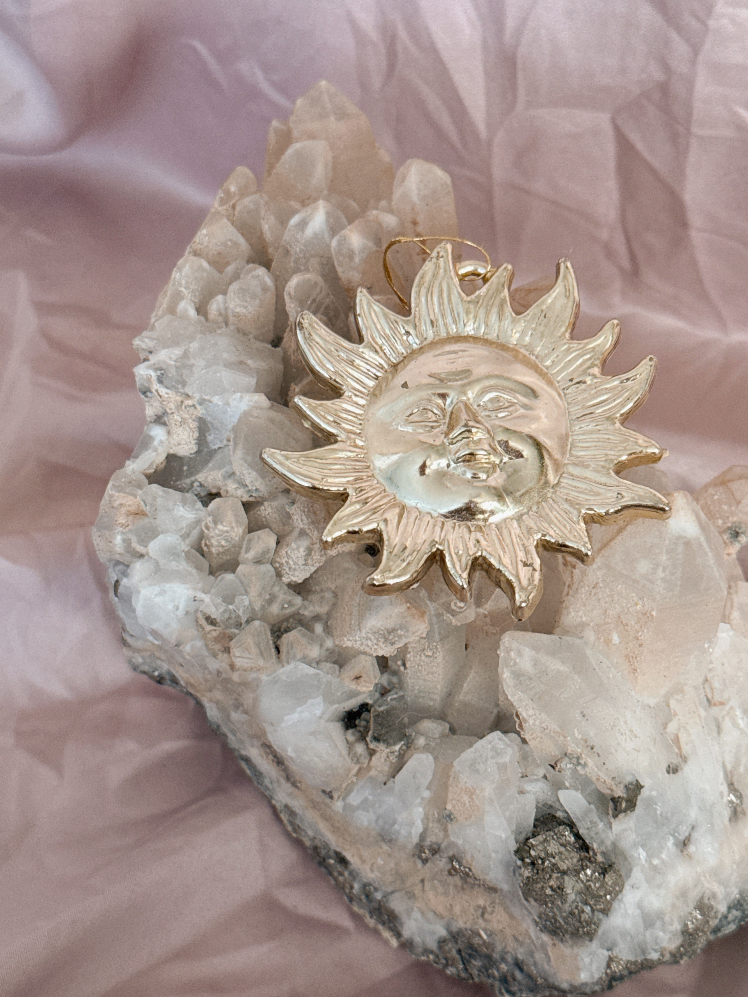 Vintage Hanging Sun Decoration