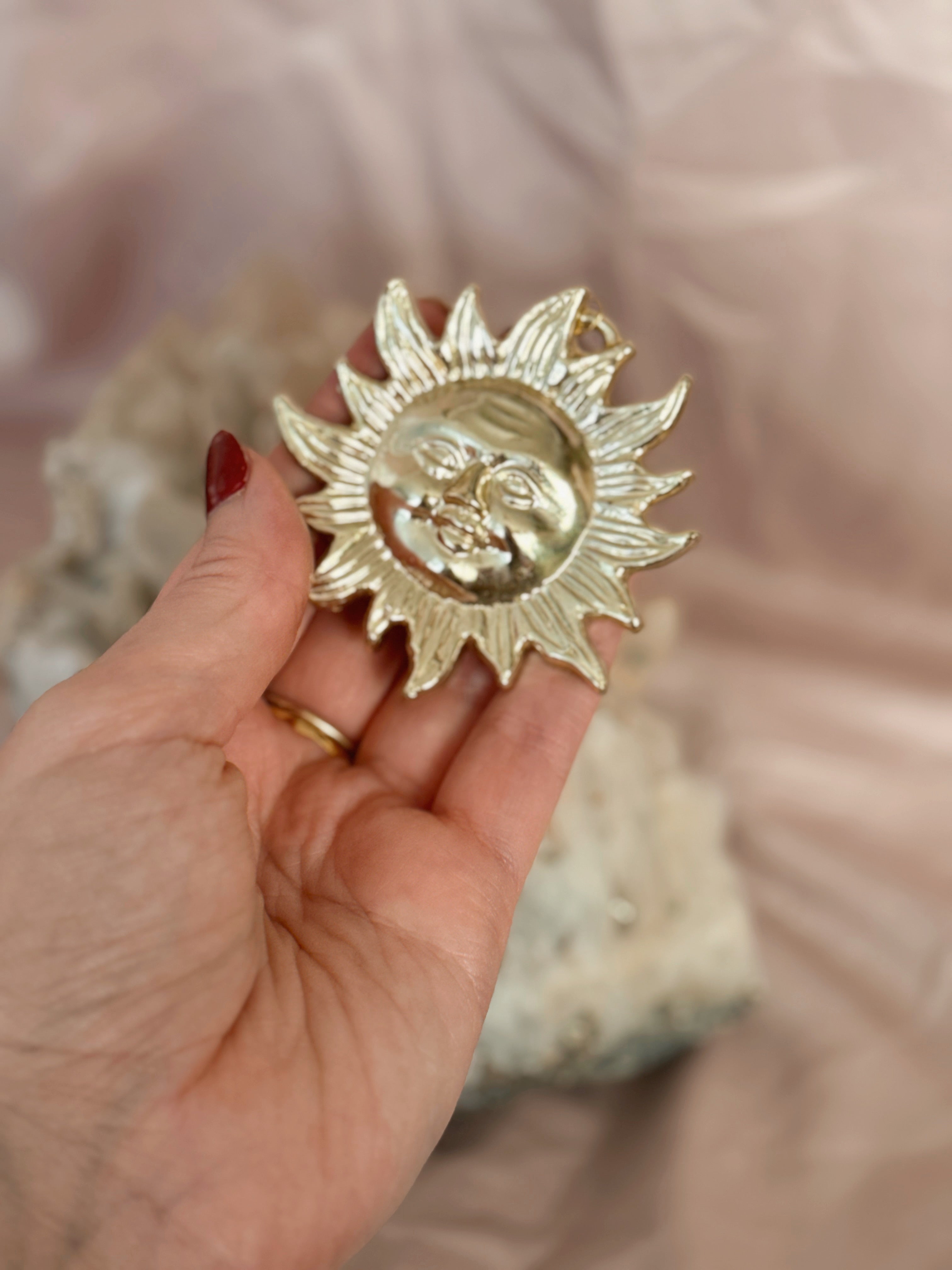 Vintage Hanging Sun Decoration