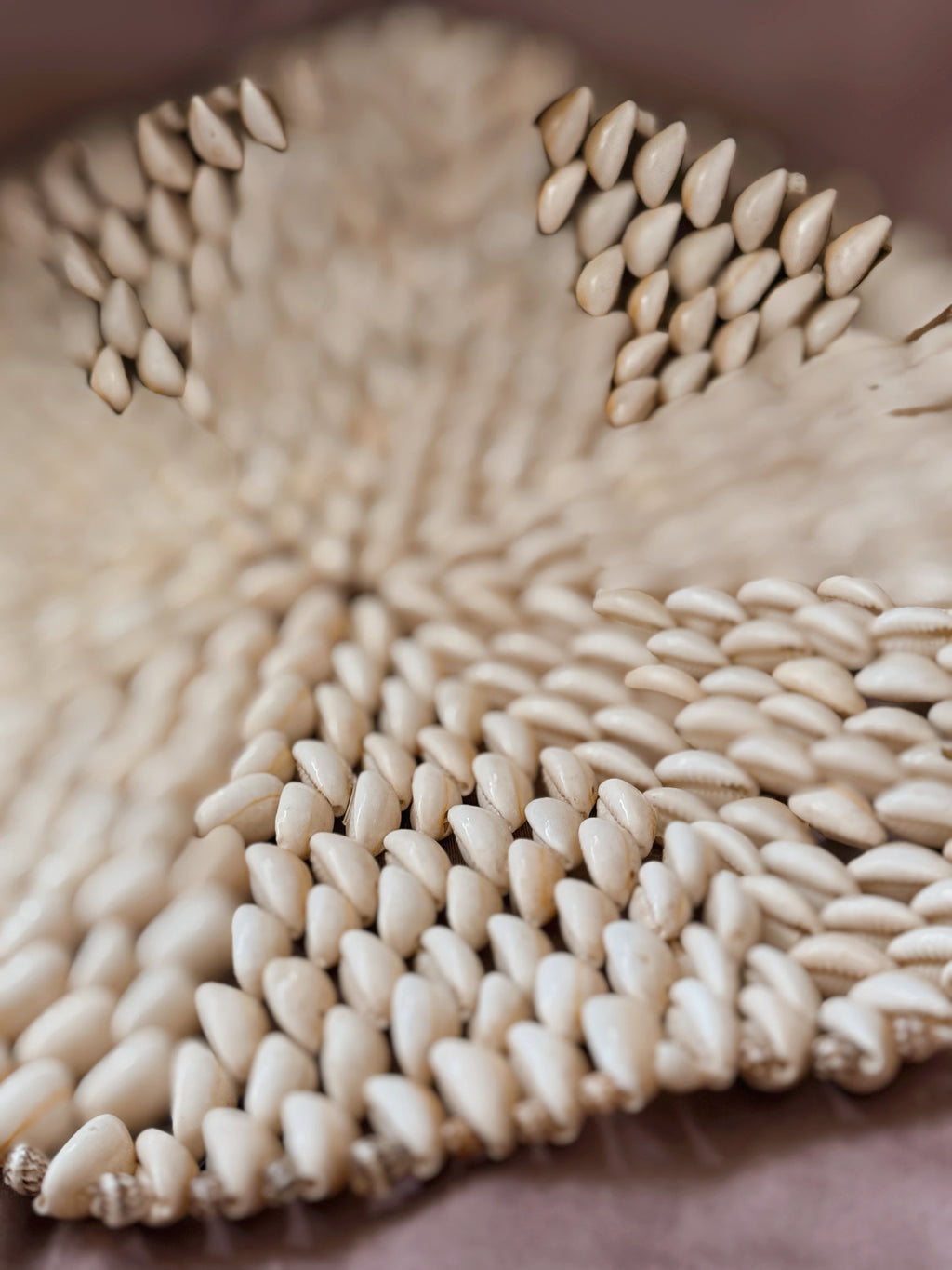 Vintage Shell Trivet Mat