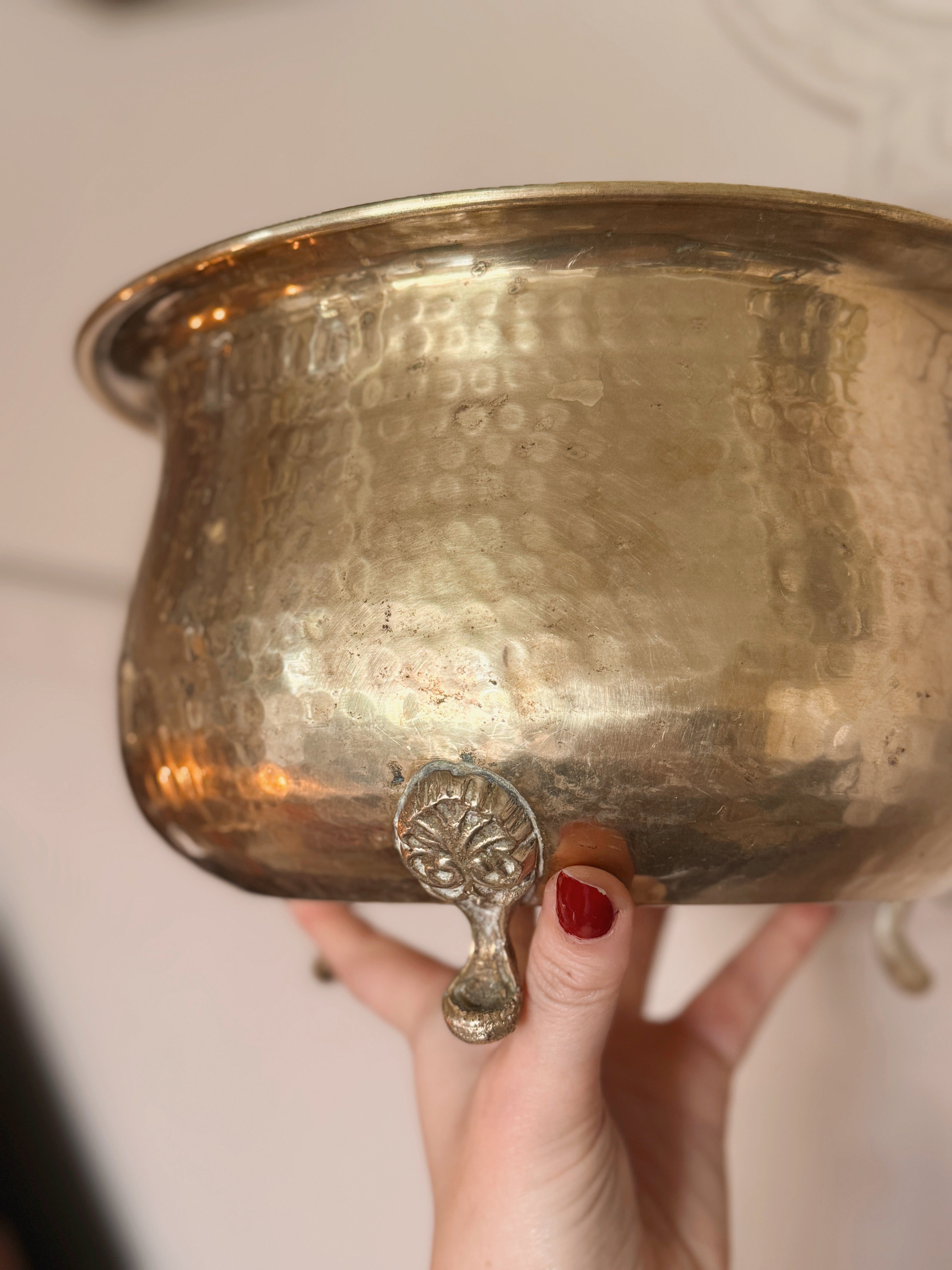 Vintage Brass Extra Large Cauldron (UK ONLY)