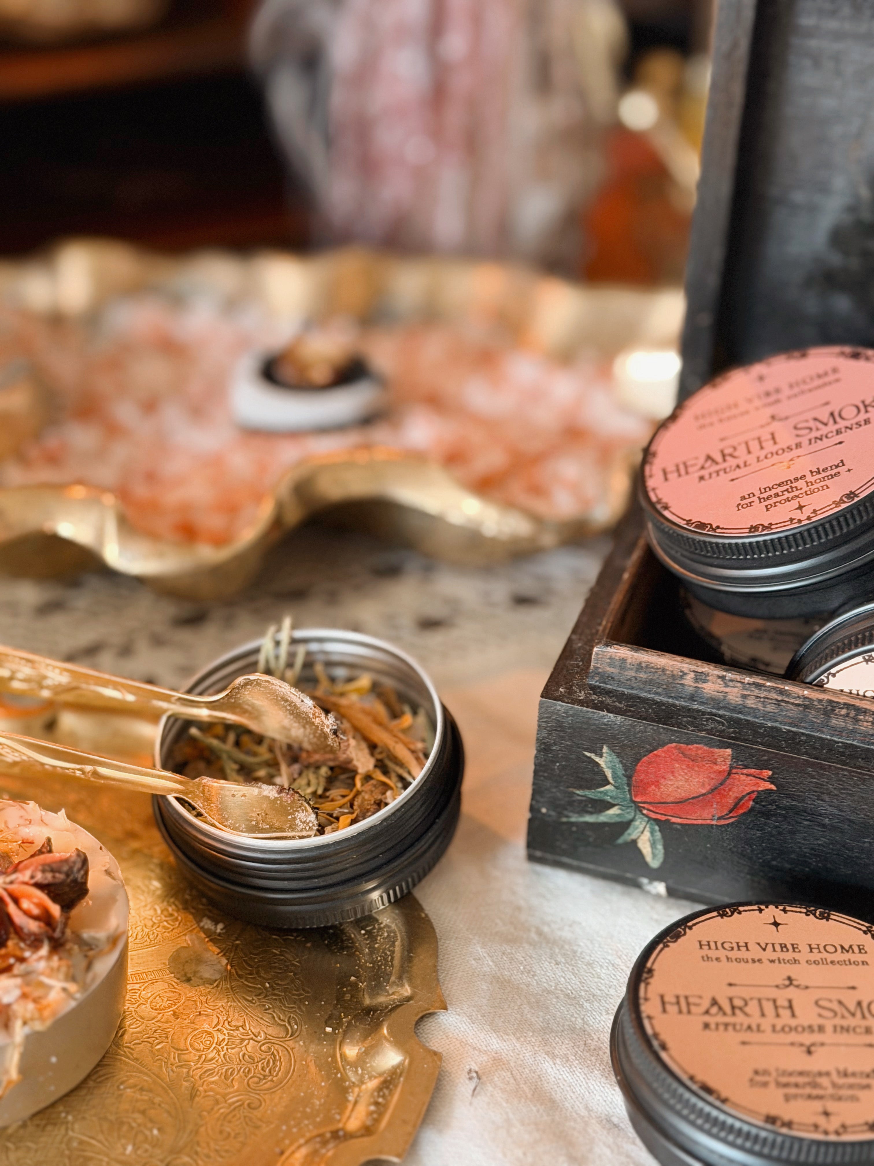 Hearth Smoke Loose Incense Blend