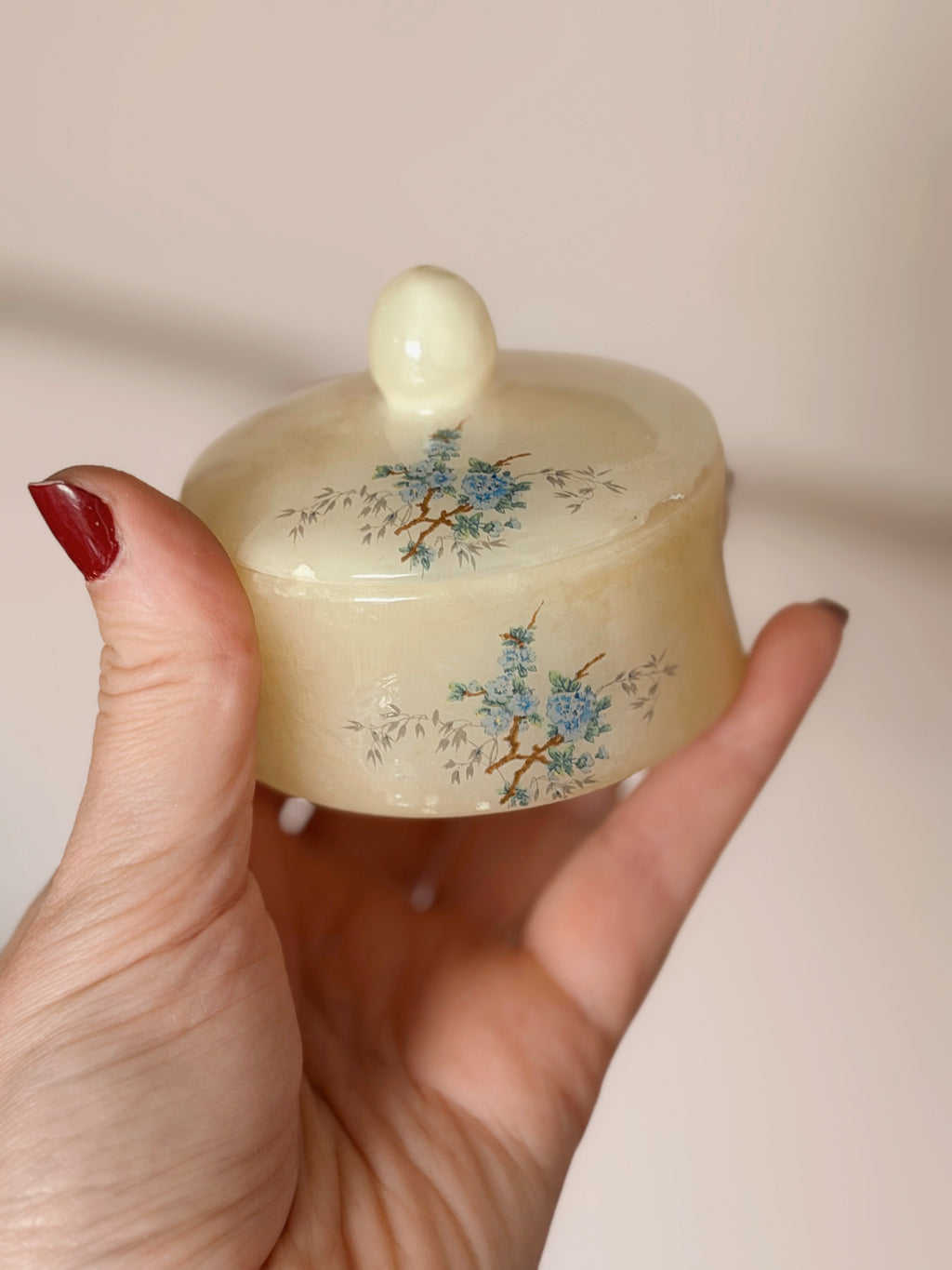 Vintage Onyx Floral Trinket Pot