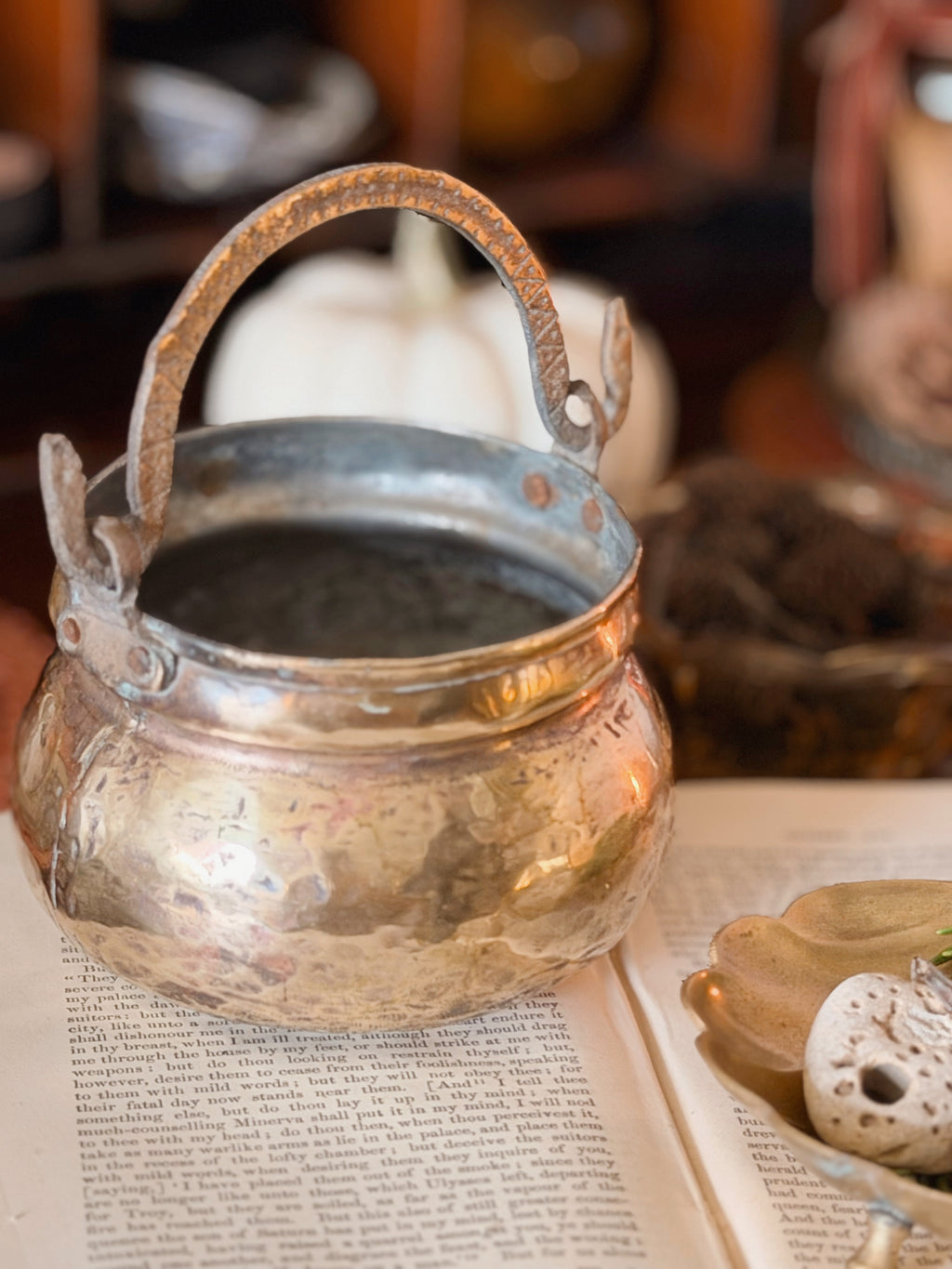 Vintage Brass Cauldron No.1