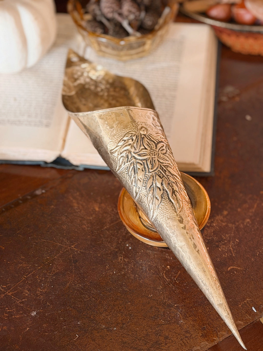 Vintage Brass Wall Vase (UK ONLY)