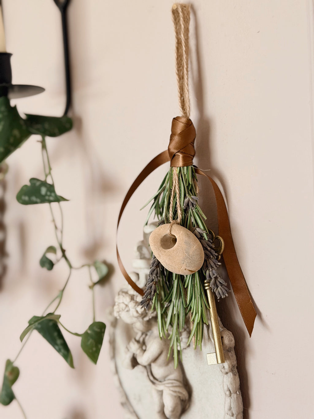 Herbal Hagstone Door Charm