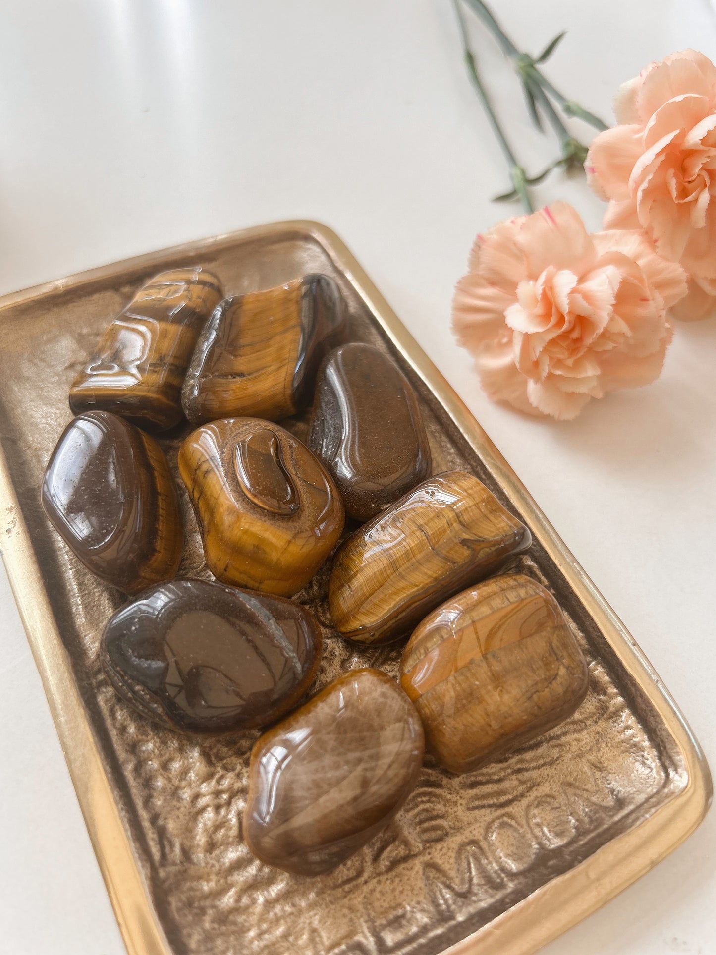 Large Tiger's Eye Tumblestones